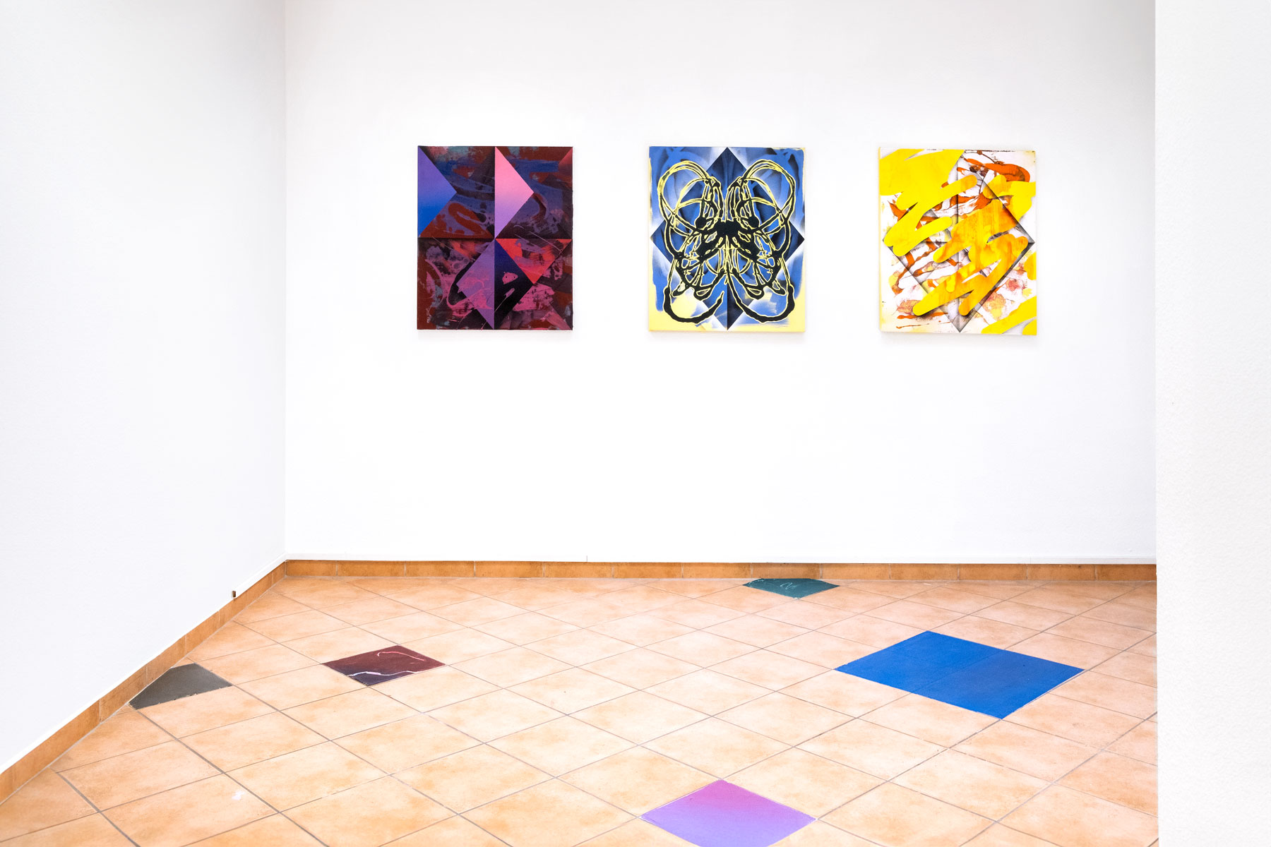Painting series Konkrete Vereinbarung exhibited at Horror Vacuii, Leipzig, 2022